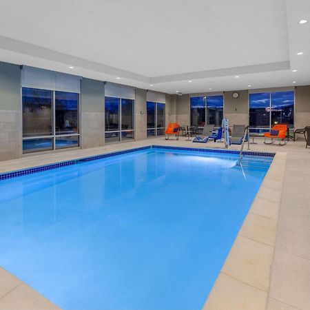 Hampton Inn & Suites Bloomfield Hills Detroit Екстериор снимка