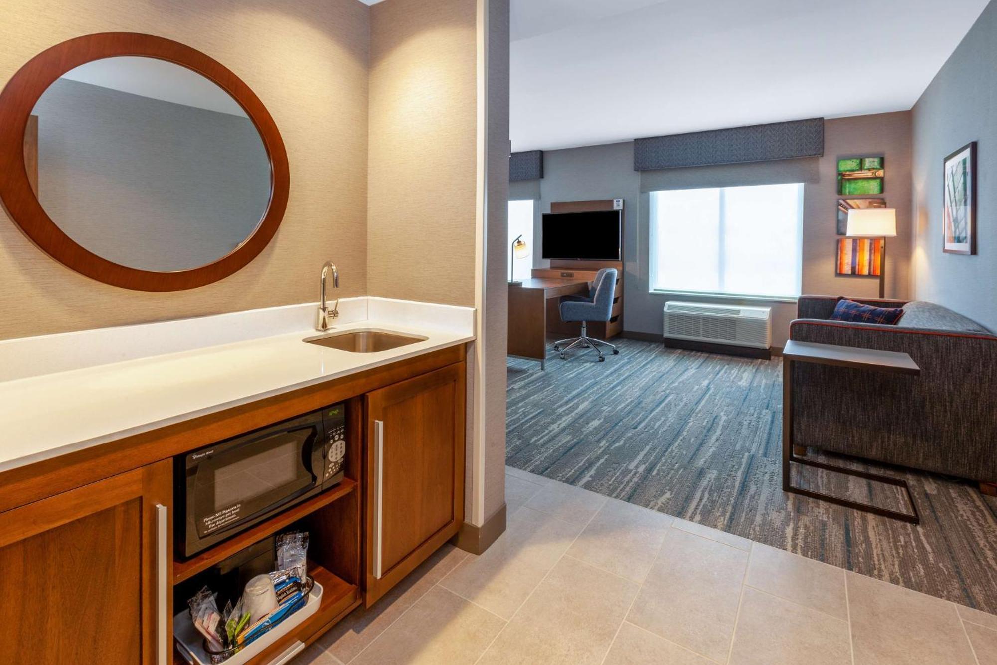 Hampton Inn & Suites Bloomfield Hills Detroit Екстериор снимка